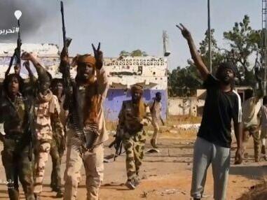 Fears of mass atrocities after Sudan's El-Fasher falls to paramilitaries